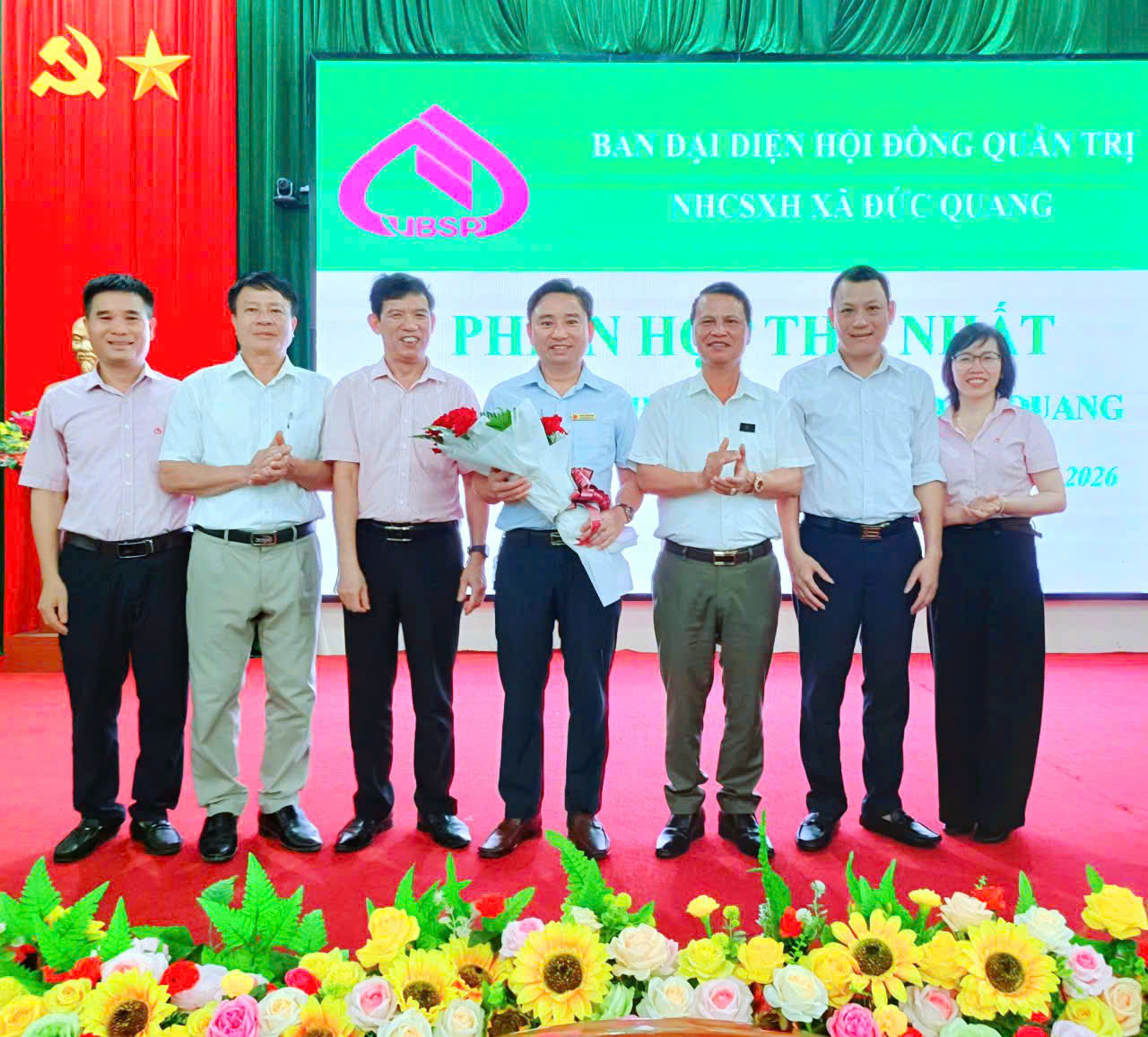 Ra mắt Ban đại diện Hội đồng quản trị Ngân hàng Chính sách xã hội xã Đức Quang