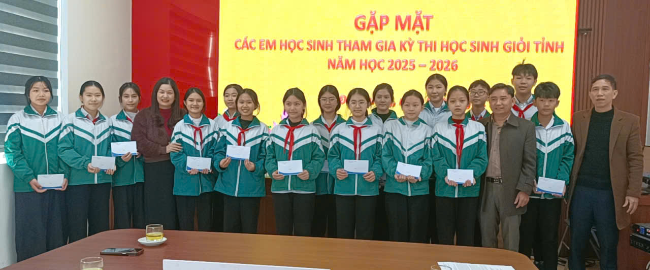 16 học sinh lớp 9 xã Đức Quang tham dự kỳ thi học sinh giỏi tỉnh.