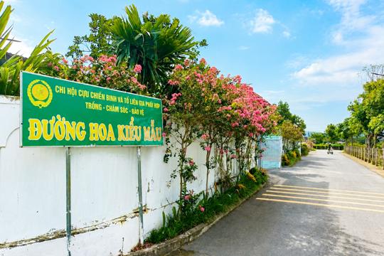 Xã Đức Quang vừa ban hành văn bản thông báo về việc di chuyển điểm tập kết rác thải trên tuyến đê La Giang về khu vực Cửa Trại.