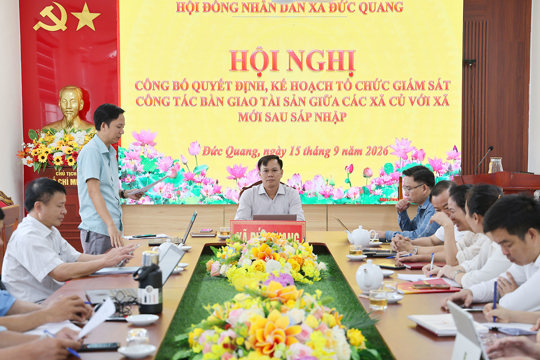 HĐND xã Đức Quang: Công bố Quyết định, Kế hoạch giám sát chuyên đề về Công tác bàn giao tài sản giữa các xã cũ với xã mới sau sáp nhập.