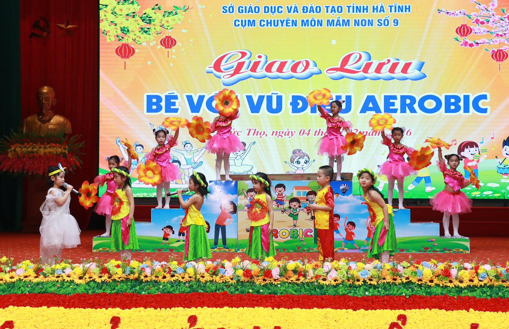 Cô trò Mầm non xã Đức Quang đạt giải nhì chương trình “Bé với vũ điệu Aerobic – Cấp Cụm” Cụm trường mầm non số 9. 